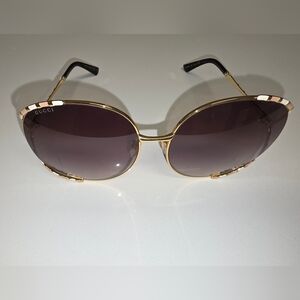 Gucci Gold and Black Women's Sunglasses
